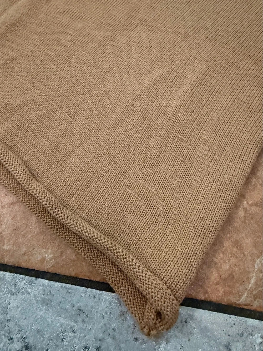 Women's Crewneck Sweater in Caramel